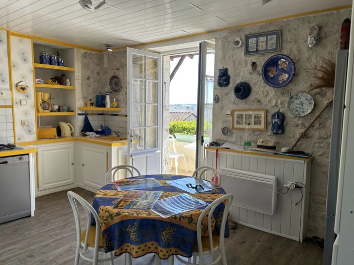 Image No.3-4 Bed House for sale