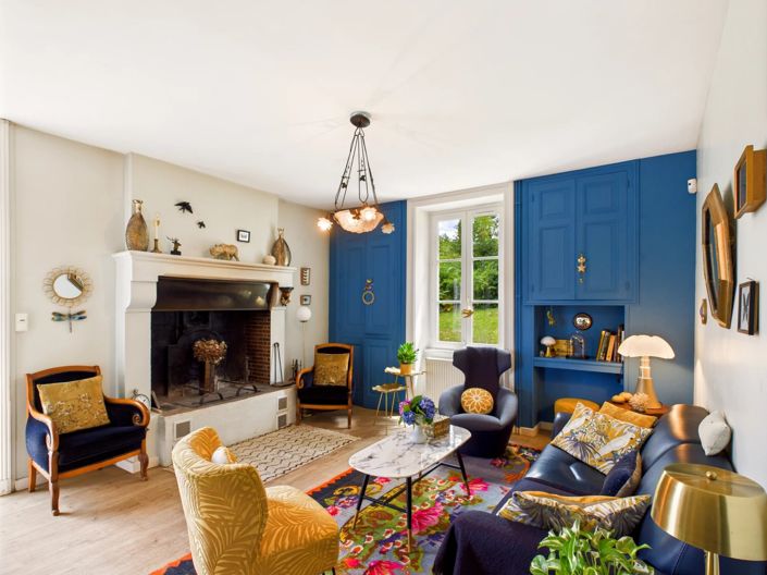 Image No.3-6 Bed House for sale