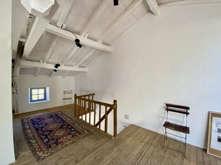 Image No.11-Maison de 2 chambres à vendre à Nouic