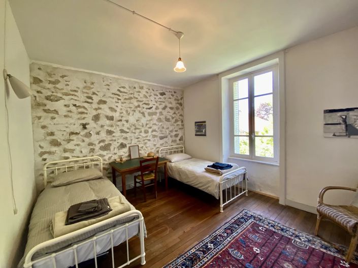 Image No.6-Maison de 2 chambres à vendre à Nouic