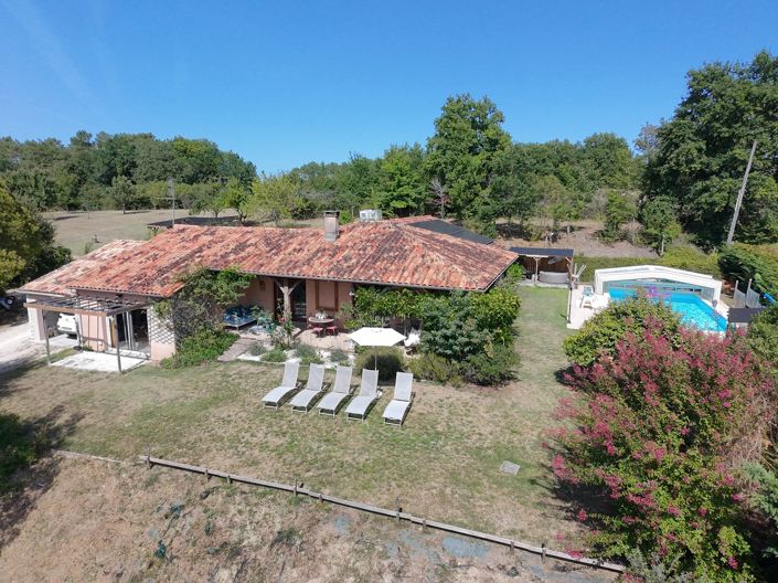 Image No.1-4 Bed House for sale