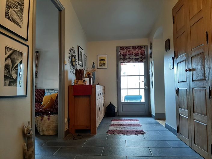 Image No.7-2 Bed Village House for sale