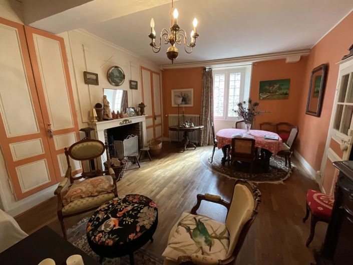 Image No.5-4 Bed House for sale