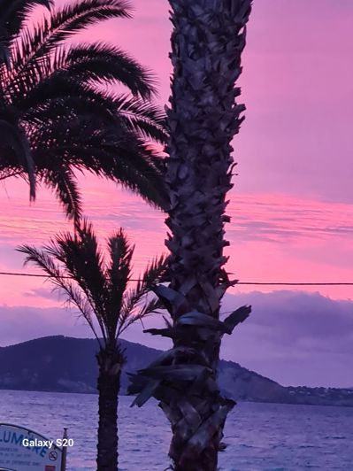 Image No.5-2 Bed Property for sale