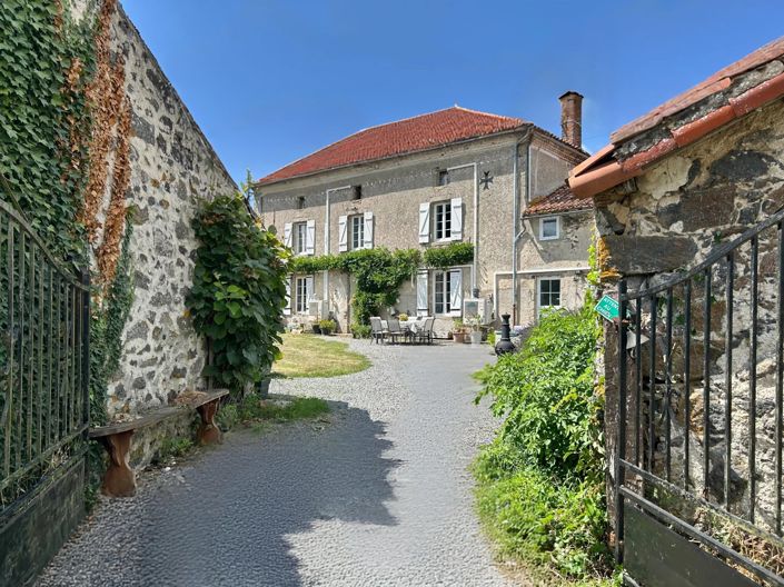 Image No.1-5 Bed Village House for sale