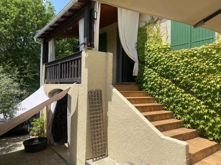 Image No.2-3 Bed House for sale