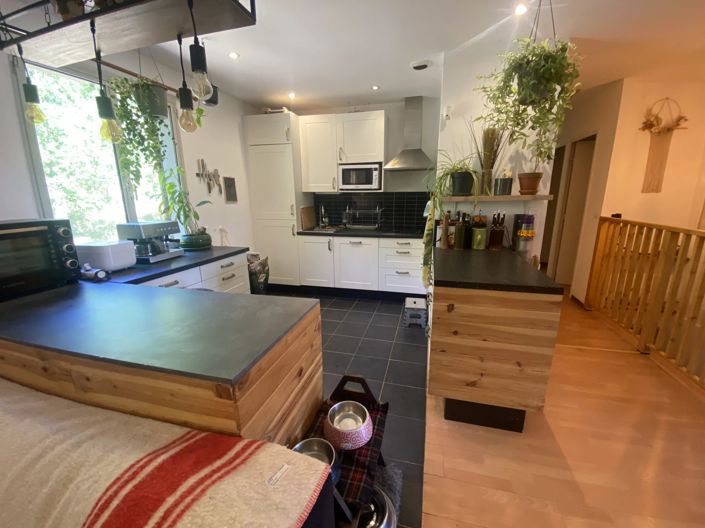 Image No.3-3 Bed House for sale