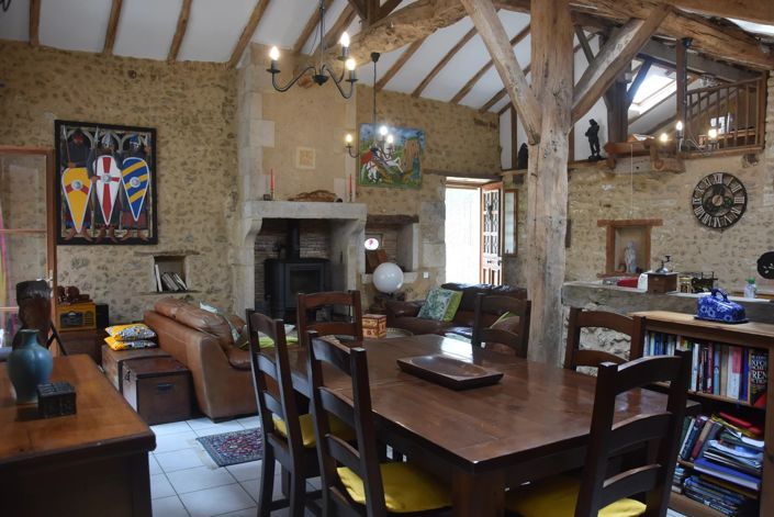 Image No.9-4 Bed House for sale