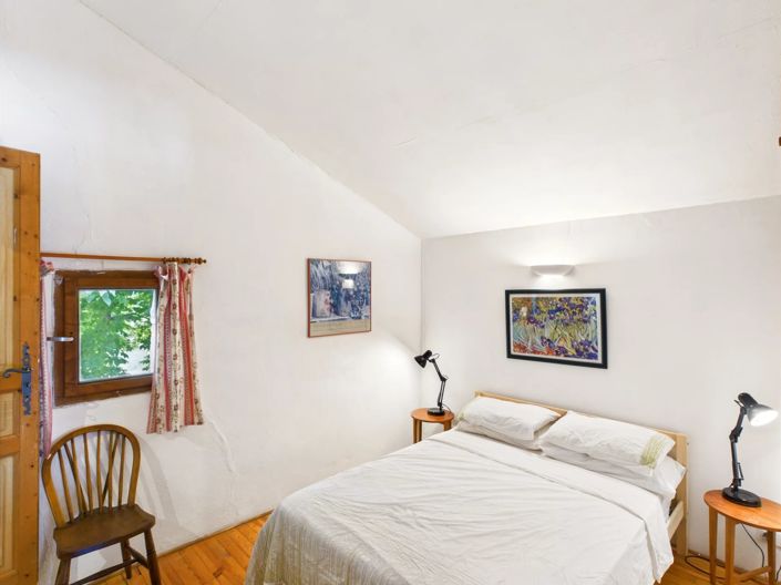 Image No.13-5 Bed Farmhouse for sale