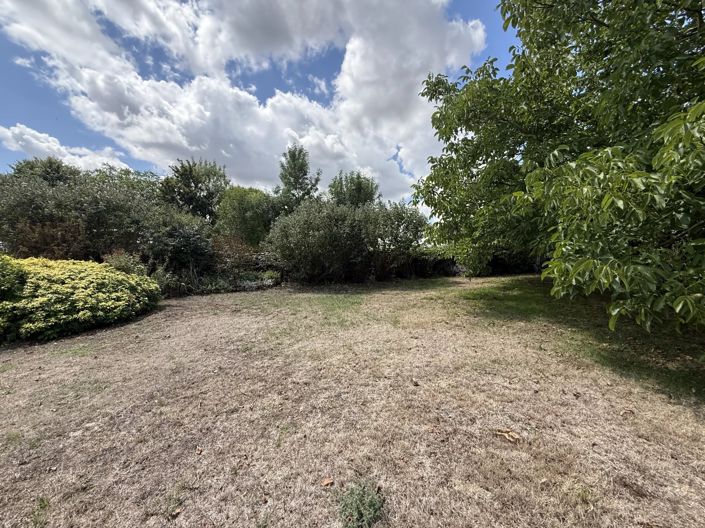 Image No.15-3 Bed House for sale