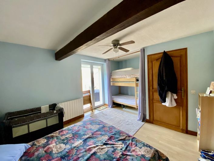 Image No.9-3 Bed House for sale