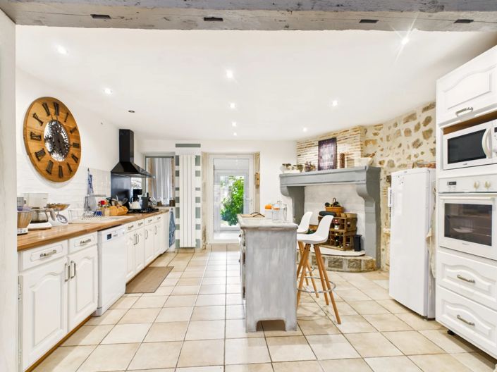 Image No.5-4 Bed House for sale