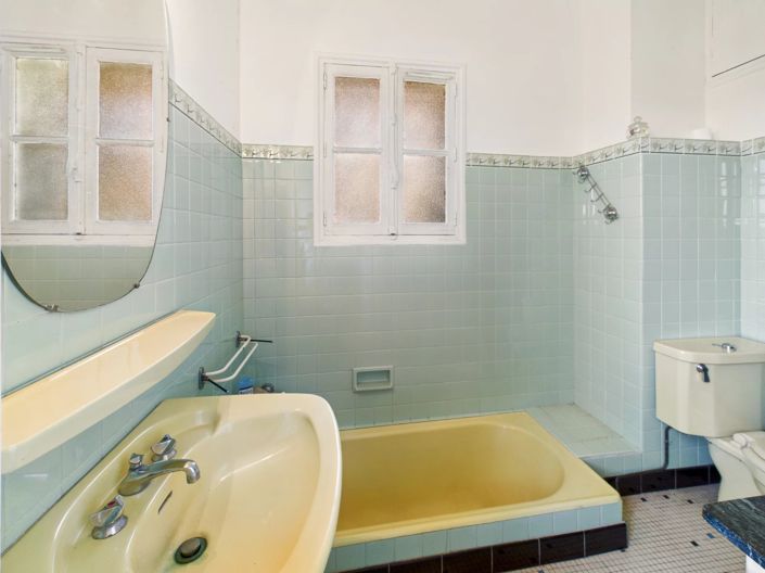 Image No.13-7 Bed House for sale