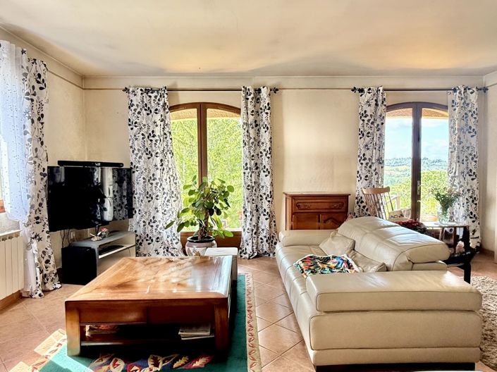 Image No.4-3 Bed House for sale