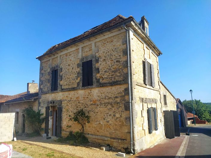 Image No.1-3 Bed Village House for sale