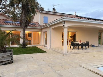 6ece97b29404ea2bbeddbdd4367f420d33693182cf192