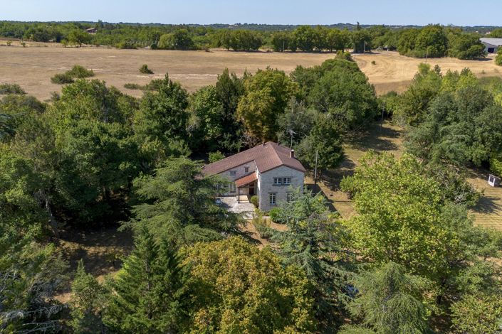 Image No.2-4 Bed House for sale