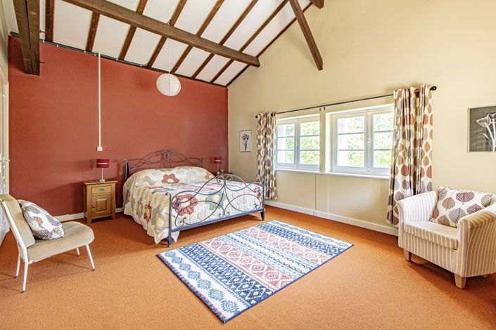 Image No.4-4 Bed House for sale