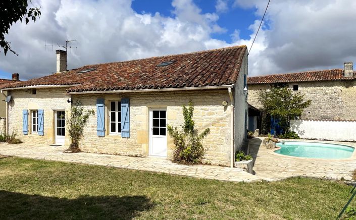 Image No.1-4 Bed House for sale