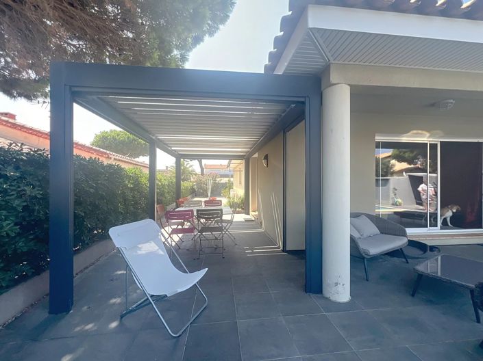 Image No.11-3 Bed House for sale