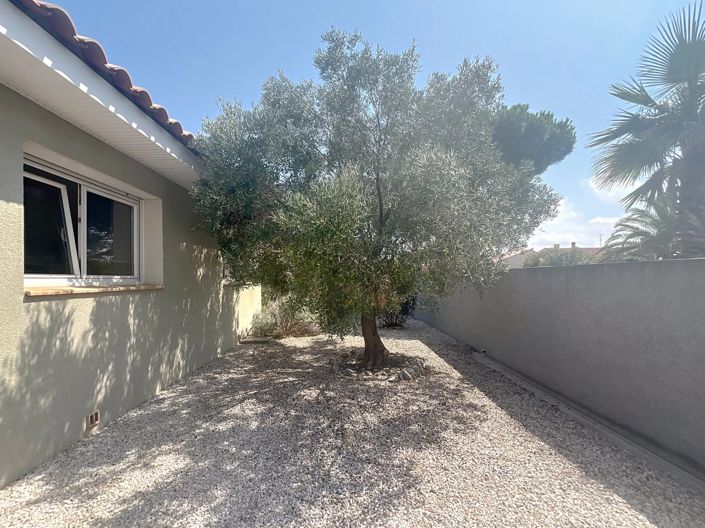 Image No.12-3 Bed House for sale