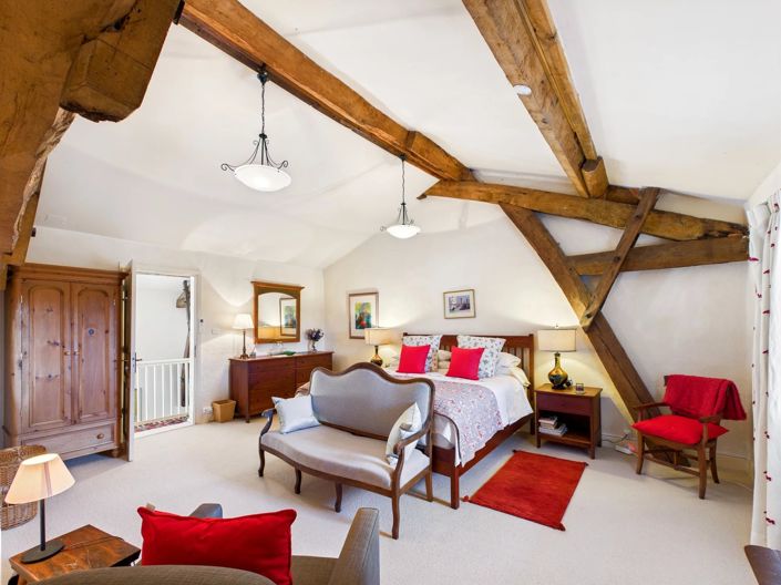 Image No.10-5 Bed House for sale