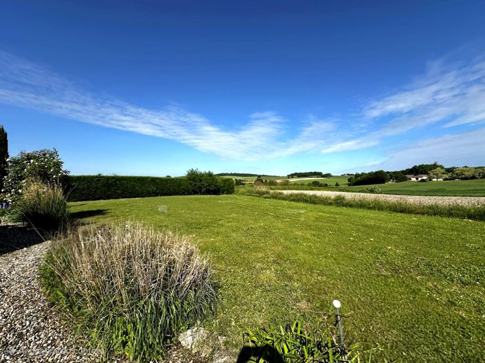 Image No.4-3 Bed House for sale