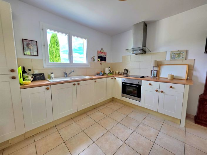 Image No.3-3 Bed House for sale