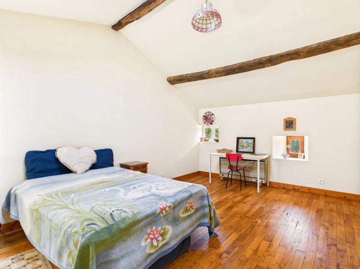 Image No.9-3 Bed House for sale