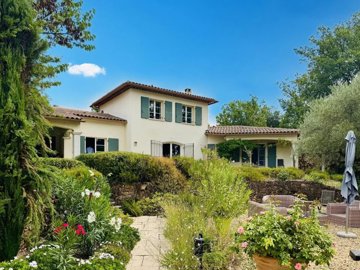 1 - Lorgues, Maison