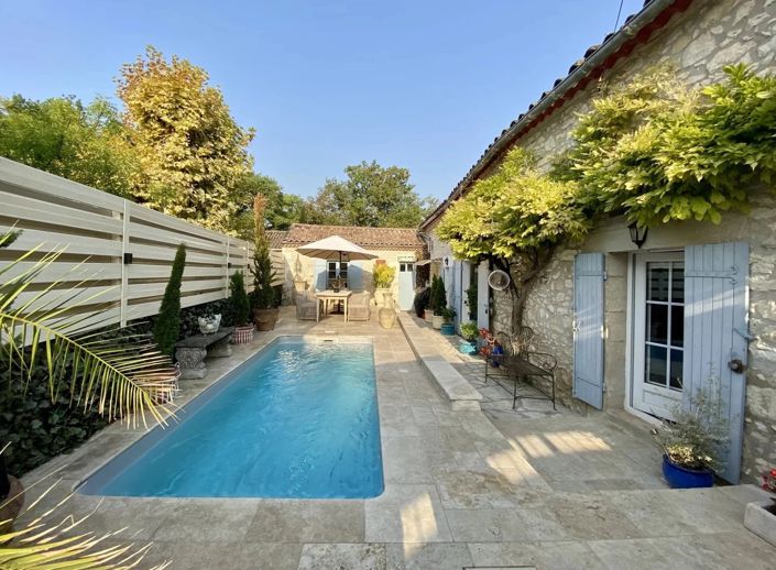 Image No.1-3 Bed House for sale