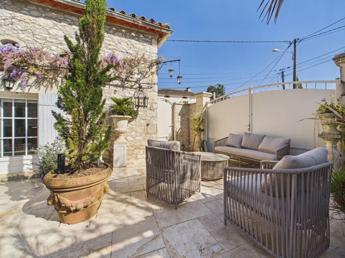 Image No.10-3 Bed House for sale