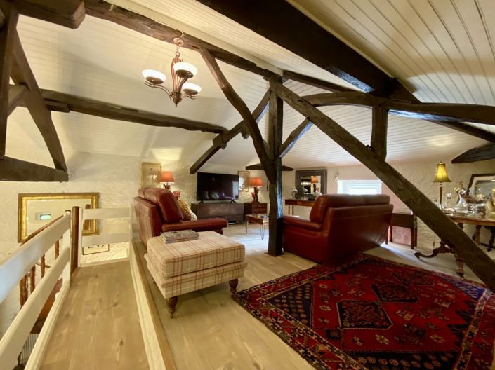 Image No.11-3 Bed House for sale