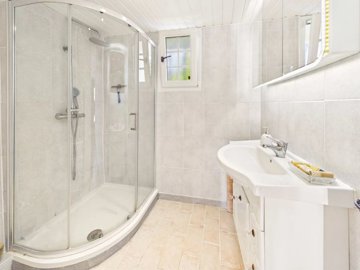 849743068c044ef99439fc1749a7220c24893dfdf7200