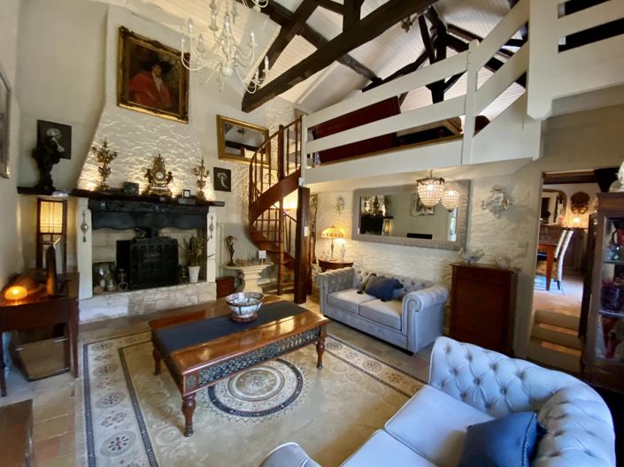 Image No.3-3 Bed House for sale