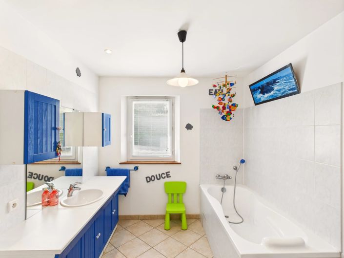 Image No.11-3 Bed House for sale