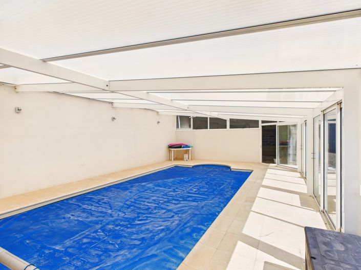 Image No.14-3 Bed House for sale