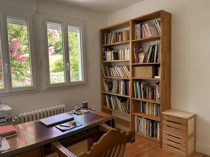 Image No.7-2 Bed Village House for sale