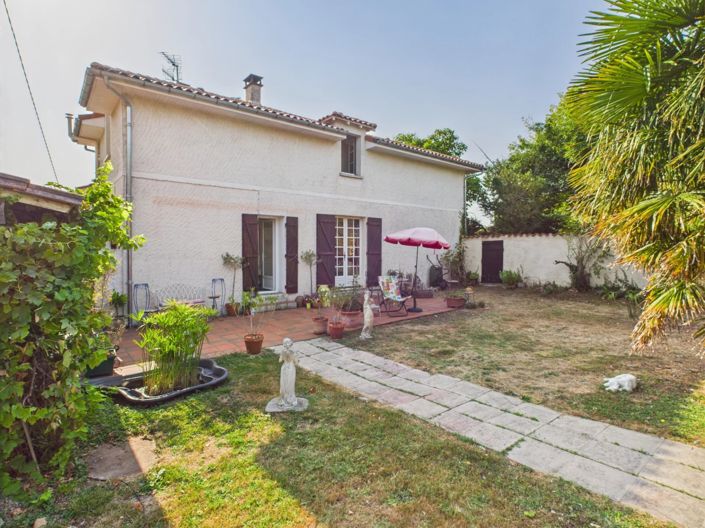 Image No.12-5 Bed House for sale