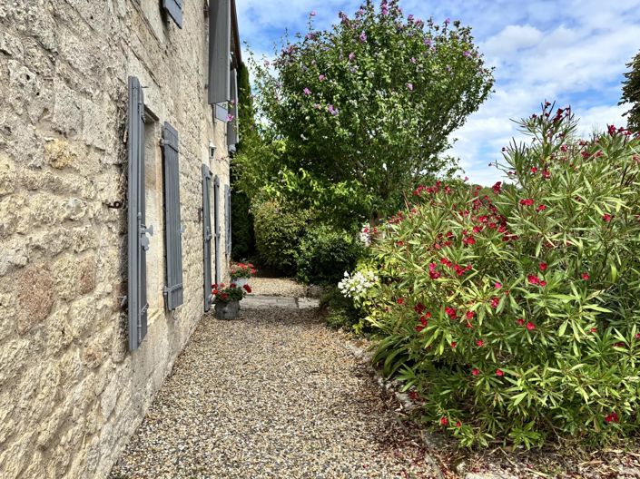 Image No.12-Maison de village de 5 chambres à vendre à Roquecor