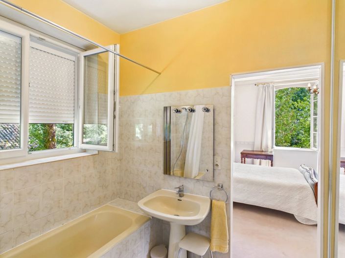 Image No.13-3 Bed House for sale