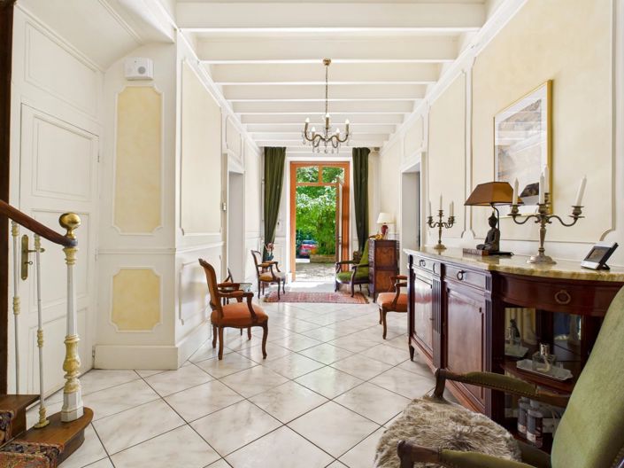 Image No.8-3 Bed House for sale