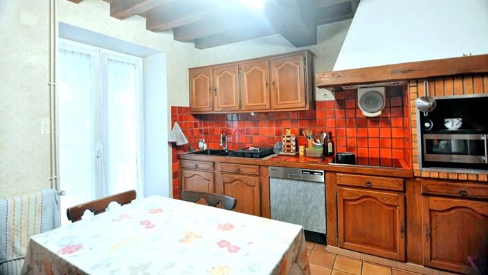 Image No.5-3 Bed House for sale