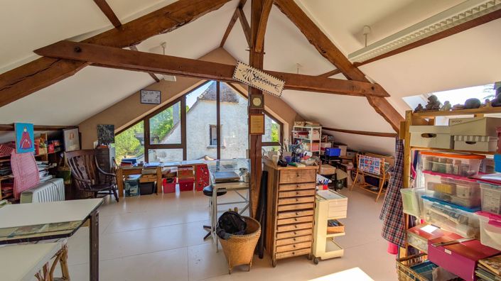 Image No.13-6 Bed House for sale