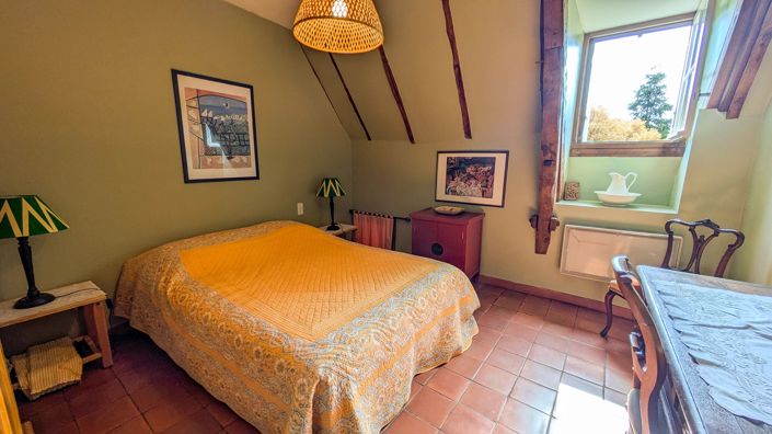 Image No.4-6 Bed House for sale