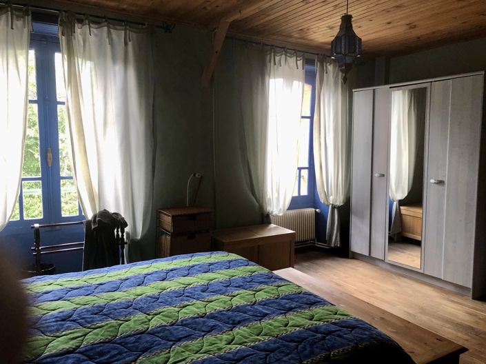 Image No.8-3 Bed House for sale