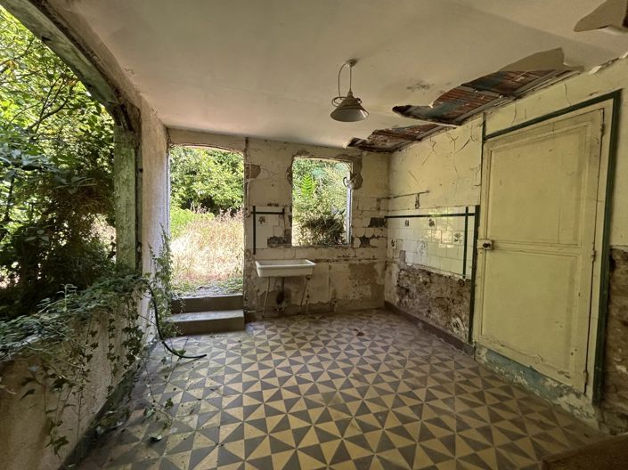 Image No.10-3 Bed Village House for sale