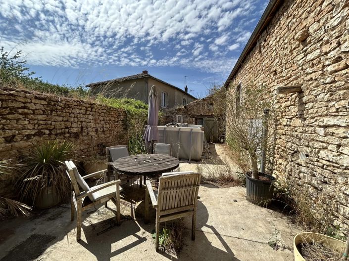 Image No.11-3 Bed Village House for sale