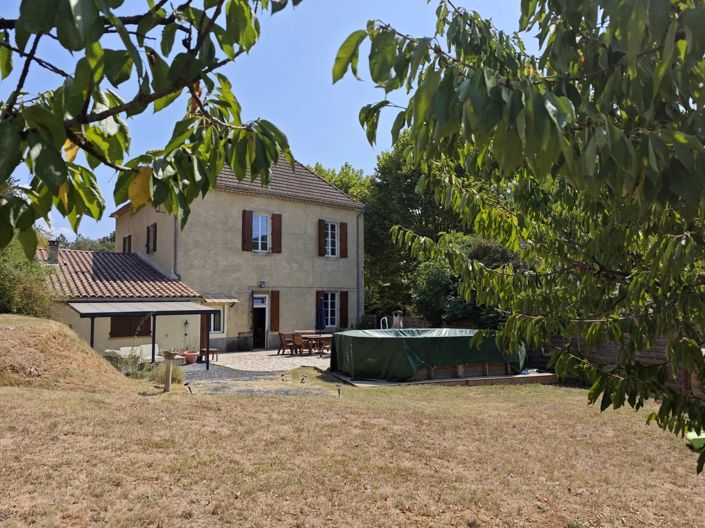 Image No.1-5 Bed House for sale