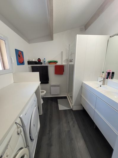 Image No.12-3 Bed House for sale